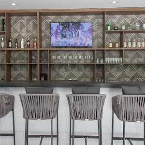https://selina-tulum-downtown.quintano-roohotels.com